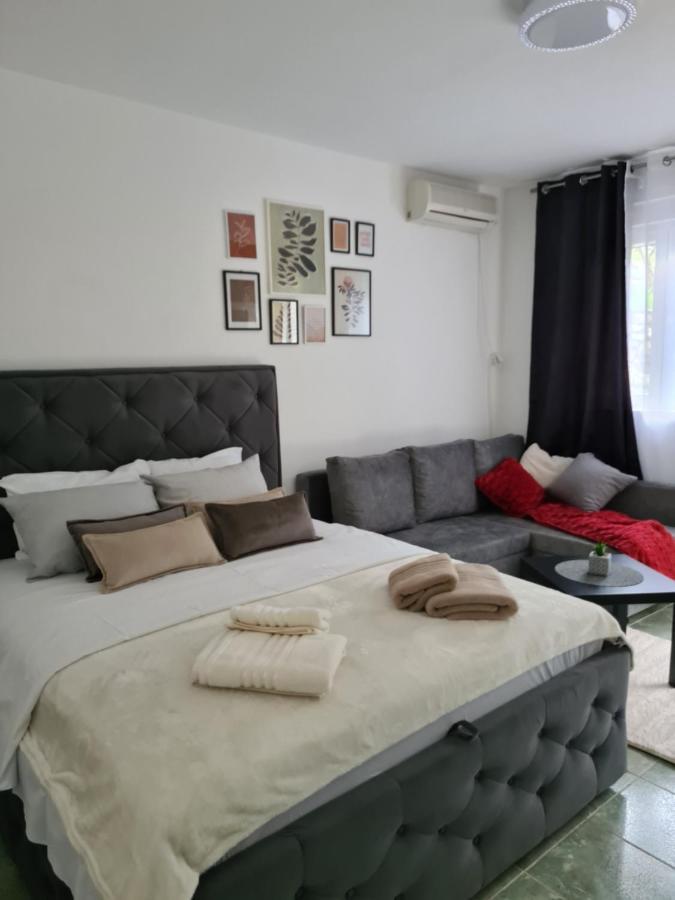Apartman Rosemary Sveti Stefan Exterior foto